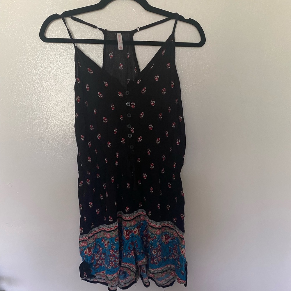 Women’s Medium Romper